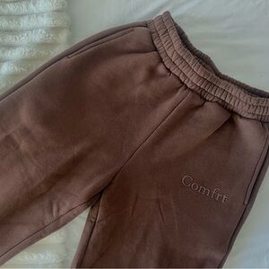 COMFRT Minimalist Hoodie & Sweatpants Bundle